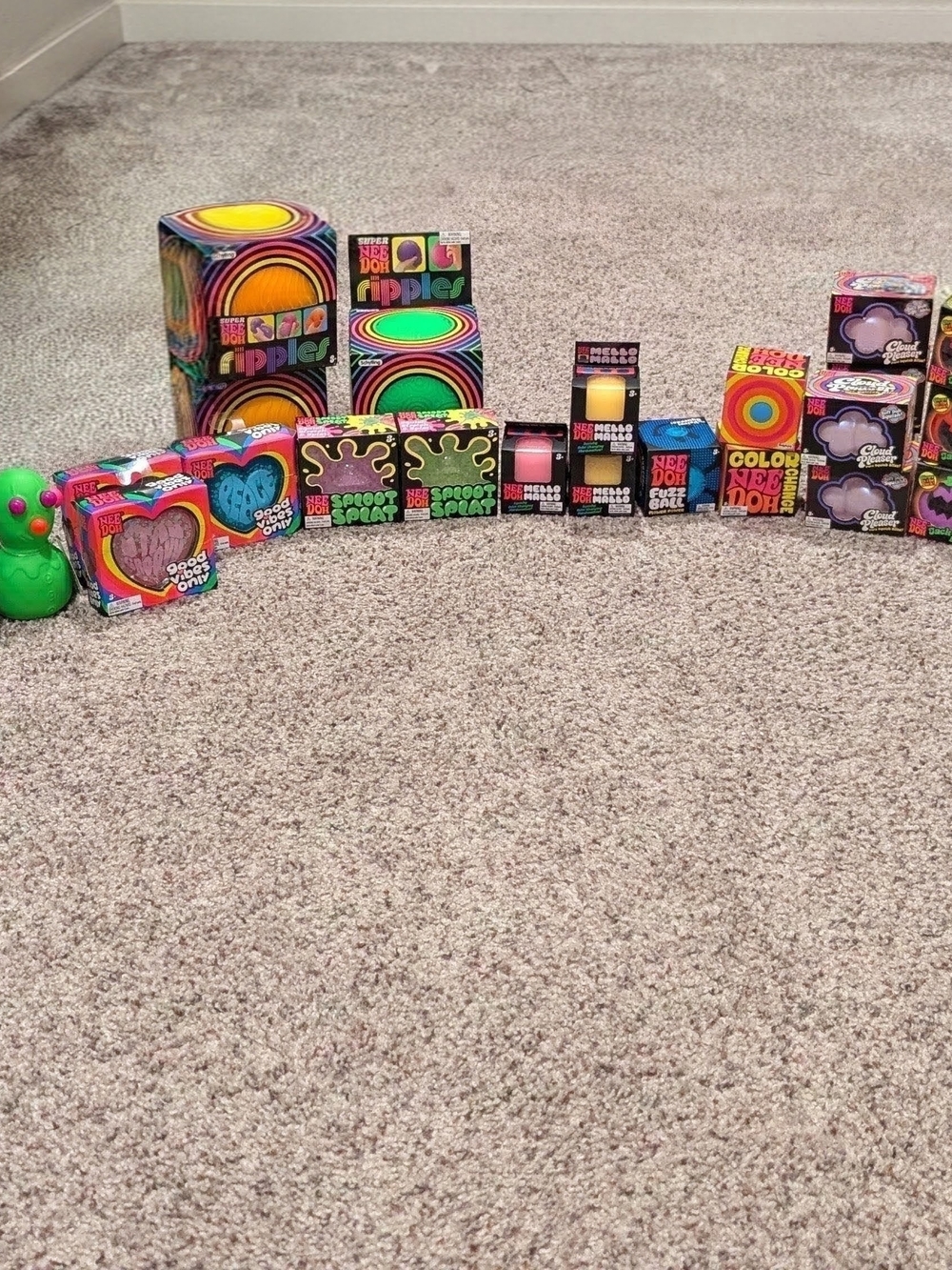Needoh Squishy Collection - Picture 2 of 11
